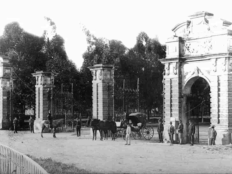 1890c. Portones de Palermo 1 Arco de Tito