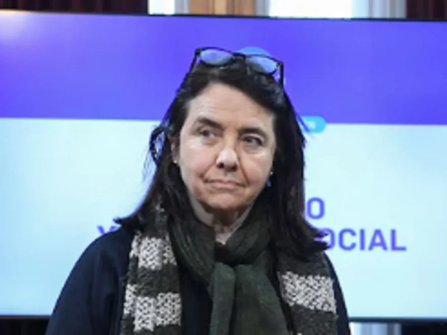 Carmen Alvarez Riveros hija de puta