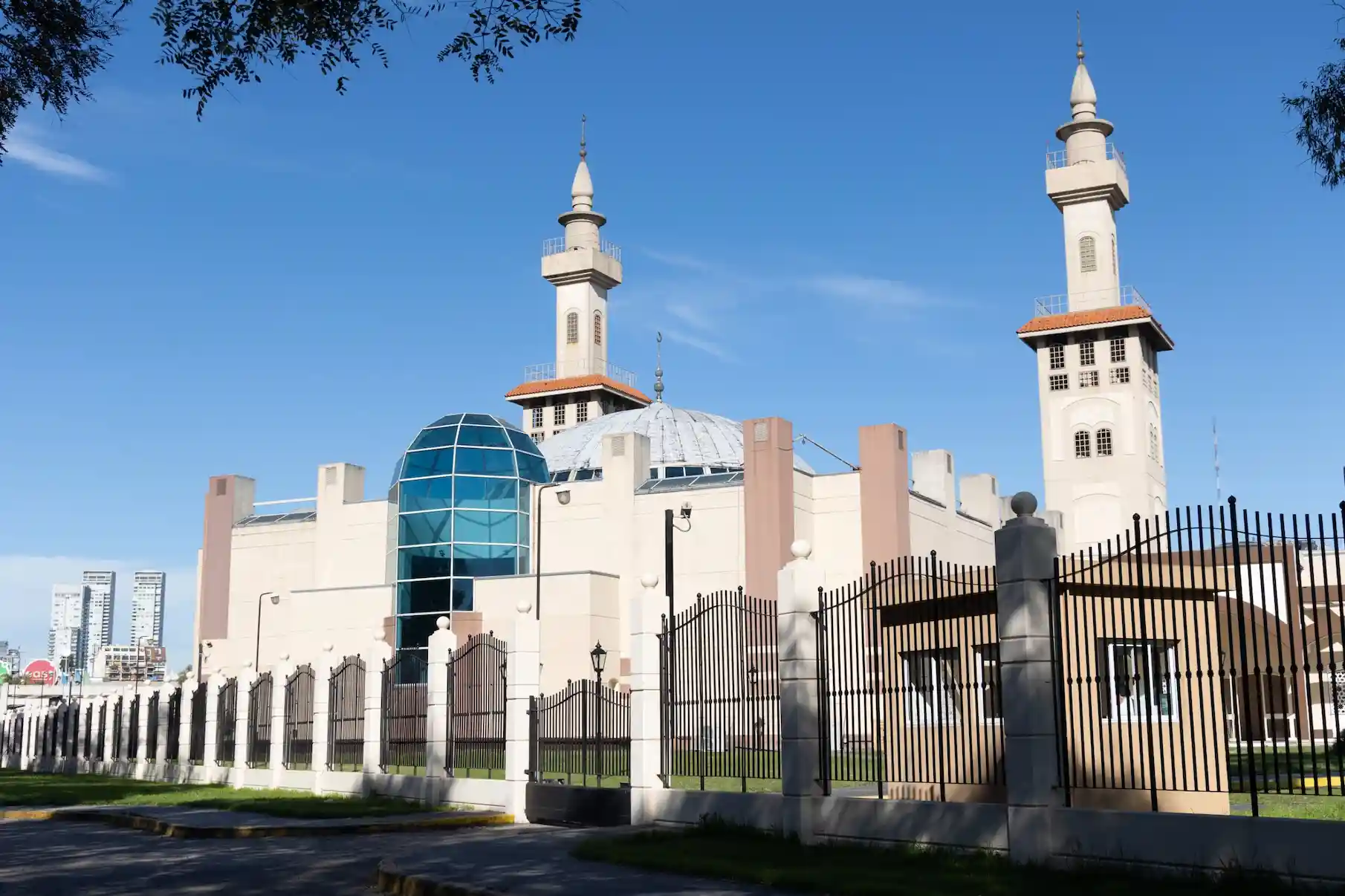 Palermo para extranjeros una guía para entender el barrio 8 MezquitaPalermo Rey Fadh